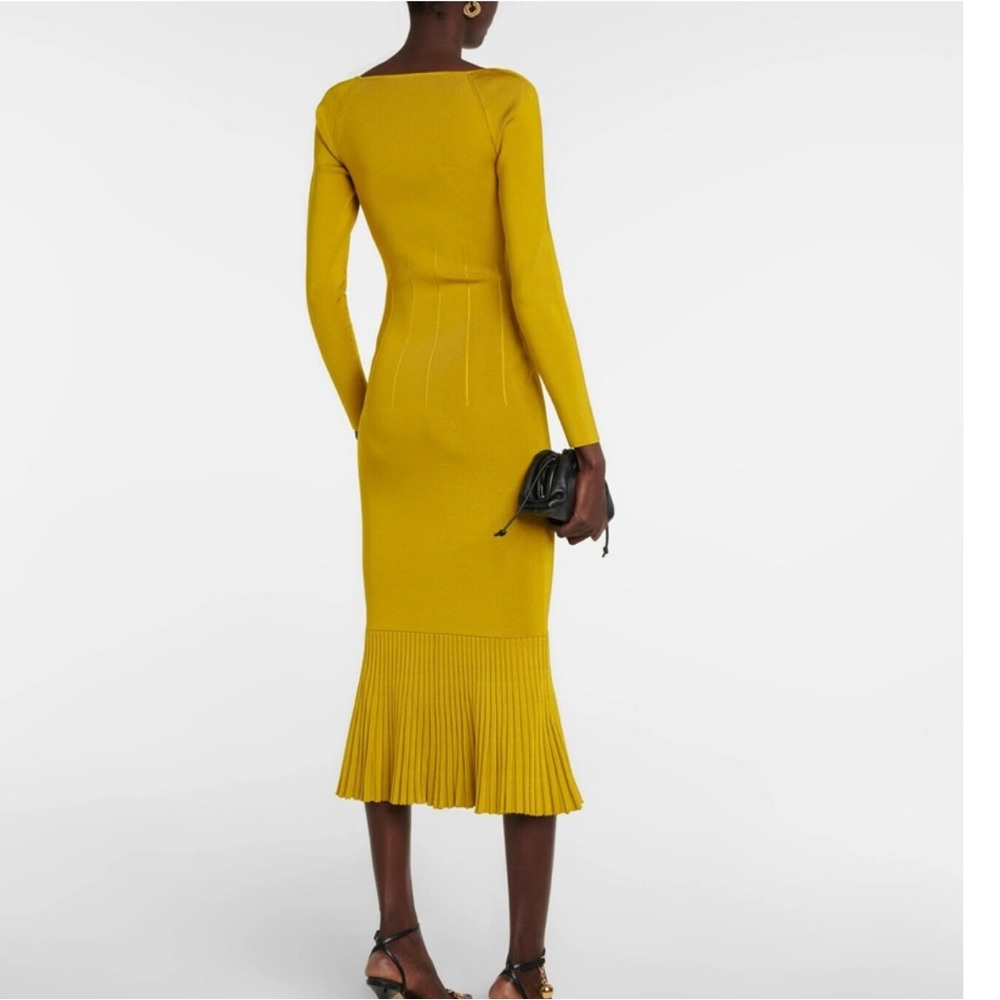 Olive-Gold Square Neck Midi Dress - Picture 5 of 7